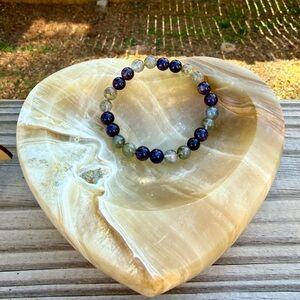Labradorite Amethyst Spirituality & Self Discovery Gemstone Bead Bracelet